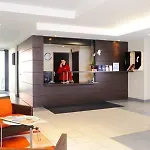 雷斯迪家南希罗莱纳 3* 南锡