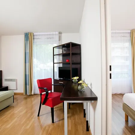 Residhome Lorraine 3* נאנסי