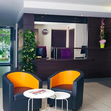 Residhome Lorraine Апарт-отель Нанси