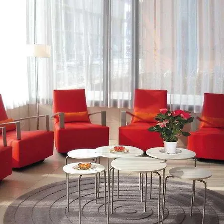 Residhome Lorraine 3* נאנסי