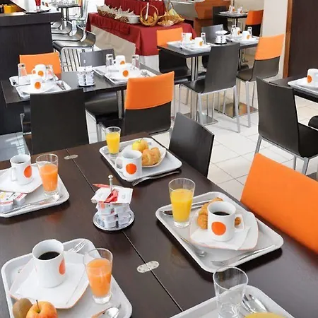 Residhome Lorraine 3* נאנסי
