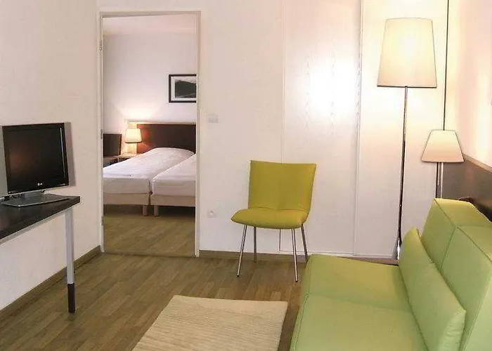 Апарт-отель Residhome Lorraine