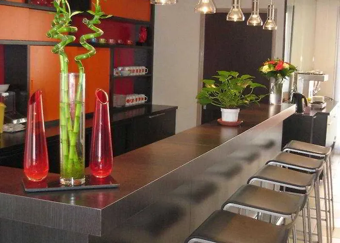 Апарт-отель Residhome Lorraine 3*